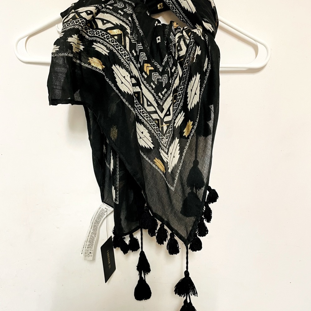 Forever 21 Tribal Print Scarf